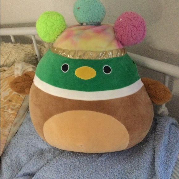 Duck squishmallow - Picture 3 of 4